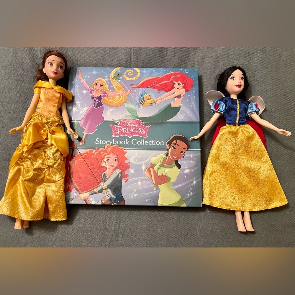 DISNEY PRINCESS STORYBOOK COLLECTION with SNOW WHITE AND BELLE BARBIES